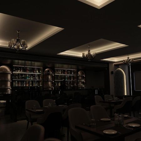 Hotel Carnival Parbhani 外观 照片
