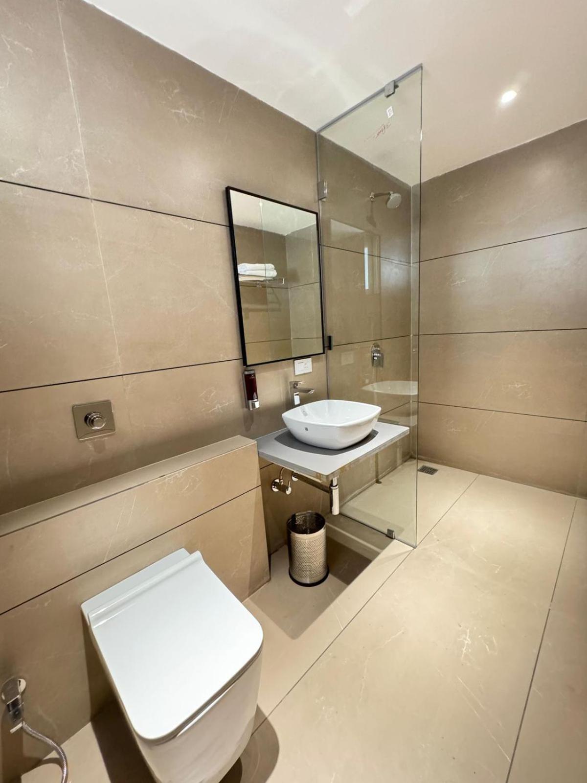 Hotel Carnival Parbhani 外观 照片